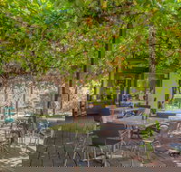 Breakout Brasserie Cafe - Pubs Adelaide