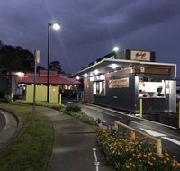 Harry's Cafe de Wheels - Woodbine - Pubs Adelaide