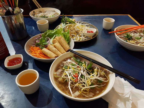 Madame Saigon - Pubs Adelaide 0