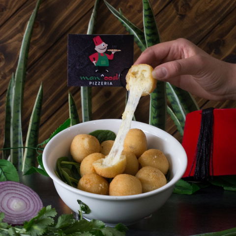 Manoosh Pizzeria - Caringbah - Pubs Adelaide 0