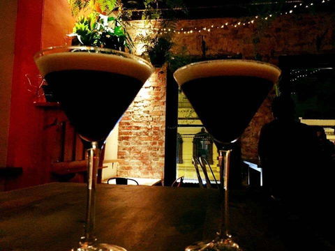 Mollie's Bar & Diner - Pubs Adelaide 0