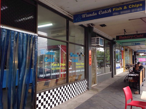 Waterfront Port Melbourne - Pubs Adelaide 0