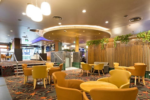 Ipswich Jets Leagues Club - Pubs Adelaide 2