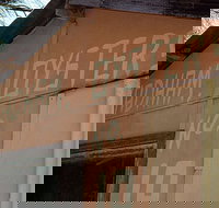 Les Wadham Oysters - Broken Bay Pacific Oysters - Pubs Adelaide