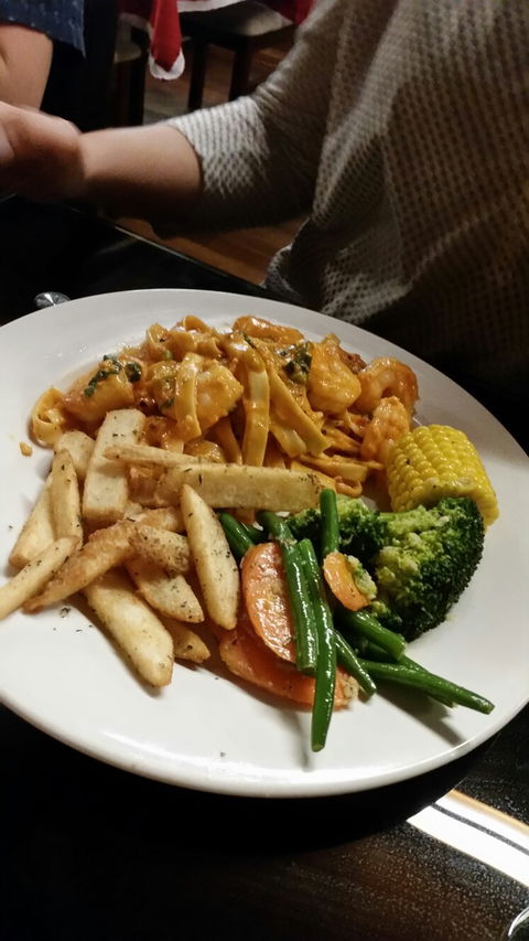 Italia On Marina - Pubs Adelaide 4