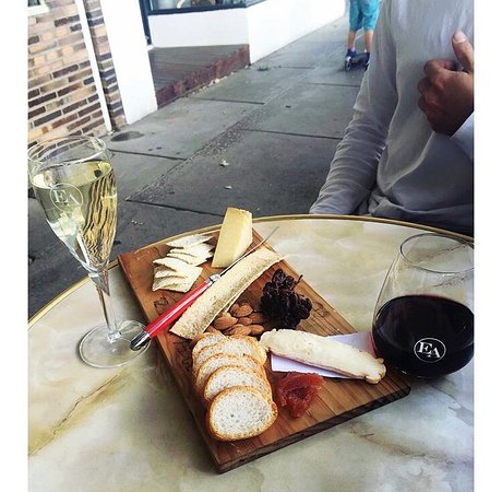 Edward Abbott Food & Wine - Pubs Adelaide 0
