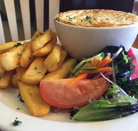 DJs Bistro - Pubs Adelaide