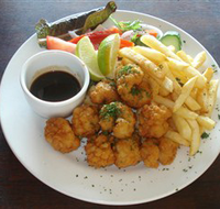 Beachfront Hotel - Pubs Adelaide