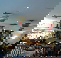 Chine On Paramount - Pubs Adelaide