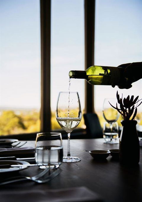 Skyline Restaurant - Pubs Adelaide 8