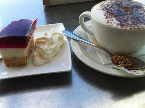 Freckles Cafe - Pubs Adelaide 0