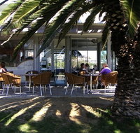 Zephyr Riverside Dining and Kiosk - Pubs Adelaide