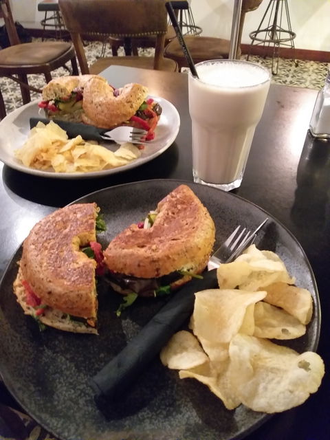 Piper Lane Cafe - Pubs Adelaide 3