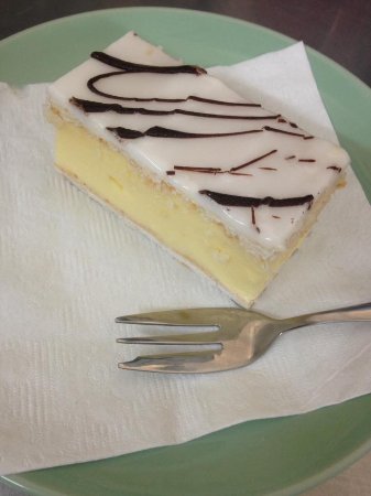 The Bay Patisserie - Pubs Adelaide 0