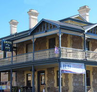 EATGrays Inn Mt Barker - Pubs Adelaide