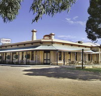 Standpipe Golf Motor Inn - Pubs Adelaide