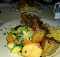 Queens Arms Hotel Riccardo's Seafood and Steakhouse - Pubs Adelaide