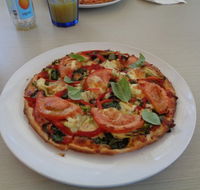 Saltwater Cafe Pizza - Pubs Adelaide