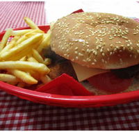 Mel's Diner  takeaway - Pubs Adelaide