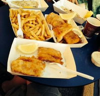 Beachview Seafoods - Pubs Adelaide