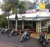 Apple Tree Creek Hotel - Pubs Adelaide