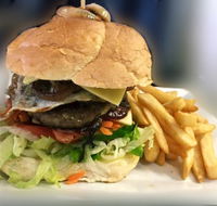 Enigmas Cafe Restaurant - Pubs Adelaide