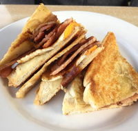 La Promenade - Pubs Adelaide