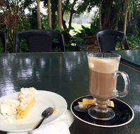 Vechhio's Fruit Stall  Cafe - Pubs Adelaide