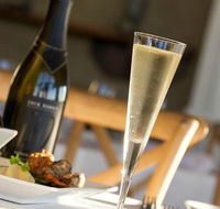 Jack Rabbit Vineyard - Pubs Adelaide