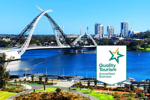 Big Perth (Private) Day Tour - Pubs Adelaide 0
