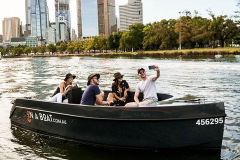 2-Hour Boat Rental In Melbourne - Pubs Adelaide 1