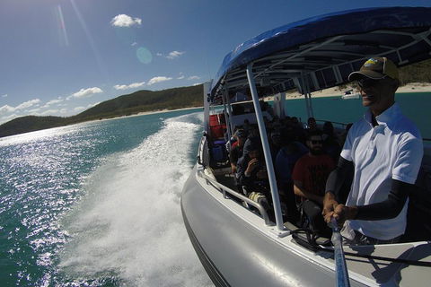 Whitehaven Beach Day Tour With Snorkel In Whitsundays Island - Pubs Adelaide 2
