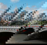 Melbourne City River Trails - Pubs Adelaide