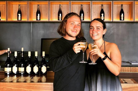 Tamar Valley Wine Tour With Lunch - Pubs Adelaide 3