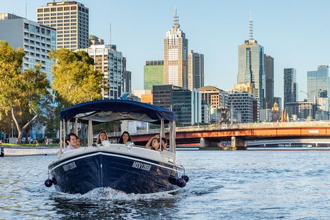 2-Hour Self-Drive Boat Hire On The Yarra River - Pubs Adelaide 4