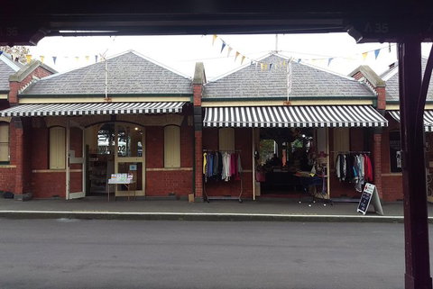 Melbourne City Private Tour - Pubs Adelaide 1