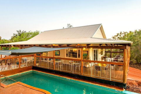 Wet Season Incredible Islands Tour - Horizontal Falls & Cygnet Bay Pearl Farm - Pubs Adelaide 2