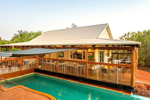 Wet Season Mitchell Falls Tour - Mitchell Falls, Horizontal Falls & Cygnet Bay - Pubs Adelaide 4