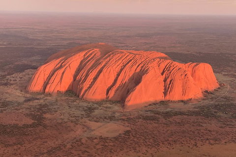 Scenic Flight: Uluru & Kata Tjuta - Pubs Adelaide 2