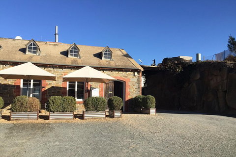 Wine Tours Adelaide - Pubs Adelaide 0