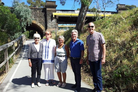 Melbourne City Tour: Lifestyle Of The Rich And Famous - Pubs Adelaide 1
