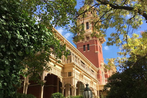 Melbourne City Tour: Lifestyle Of The Rich And Famous - Pubs Adelaide 3