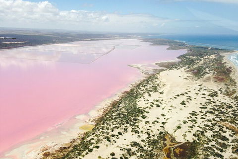 70-minute Pink Lake Scenic Flight - Pubs Adelaide 4