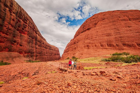 Kata Tjuta Sunrise And Valley Of The Winds Half-Day Trip - Pubs Adelaide 0