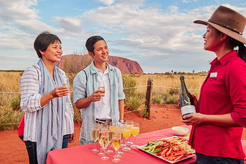 Uluru (Ayers Rock) Sunset Tour - Pubs Adelaide 5