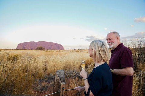 2-Day Uluru Sunset And Kata Tjuta Tour From Ayers Rock - Pubs Adelaide 3