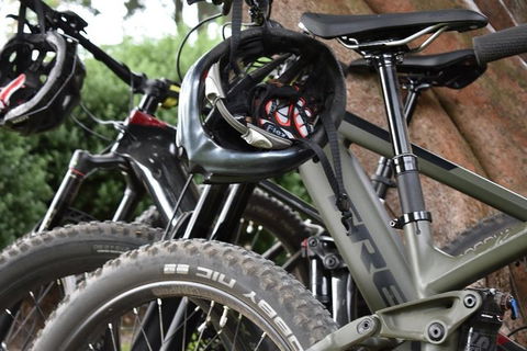 Fully Guided E-Mountain Bike Tour On The Beautiful Mornington Peninsula. - Pubs Adelaide 5