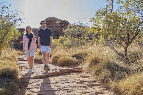 The Amazing Kings Canyon: 4-Hours Walking Tour And Hike - Pubs Adelaide 2