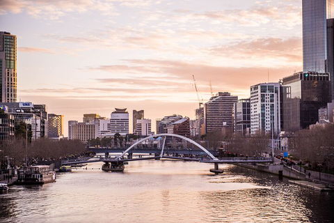 Summer Twilight Cruise On The Yarra River - Pubs Adelaide 2