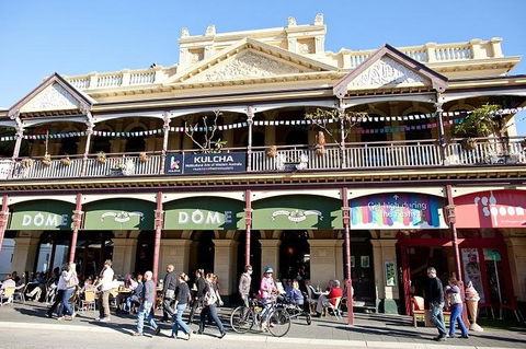 Perth And Fremantle Tour With Optional Swan River Cruise - Pubs Adelaide 3